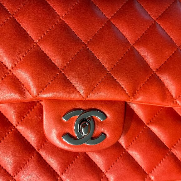 Chanel Bag Like New with authenticity papers, bag and box - Picture 6 of 10